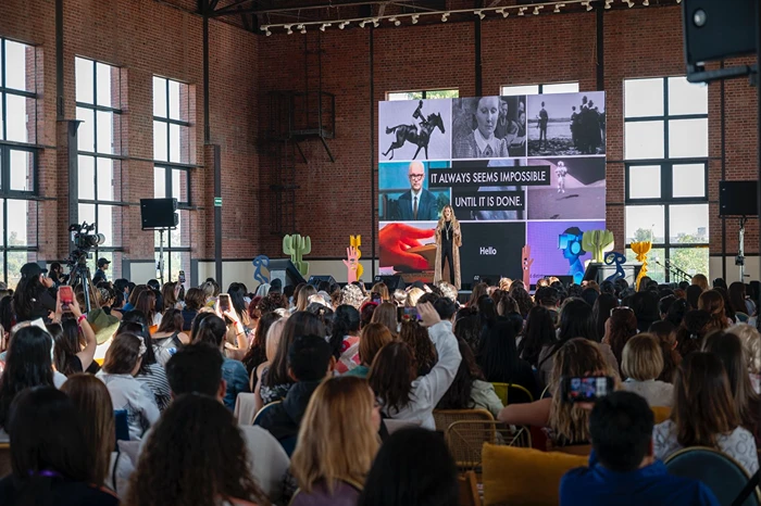 Carpa Mundo Victoria Vfest 2026