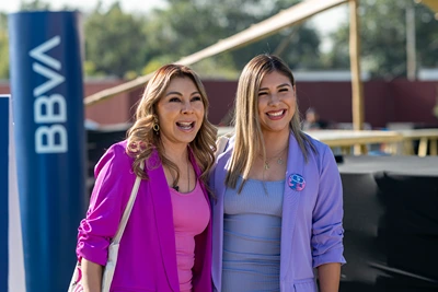 Emprendedoras en stand del Victoria Fest